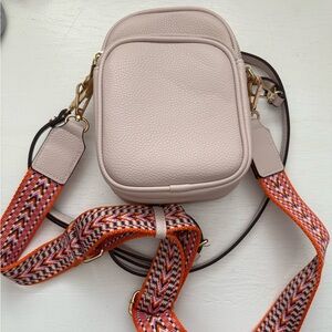 MALI + LILI JOSEPHINE CROSSBODY, LIGHT PINK